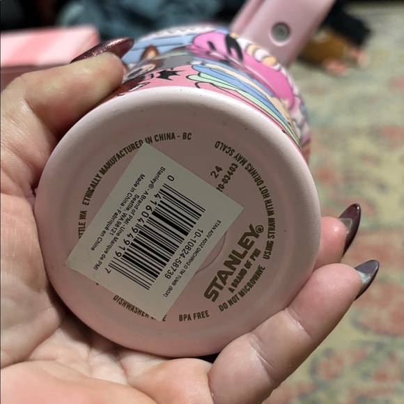 Stanley Pink NEW IN BOX labubu 40oz tumbler, straw topper box and bag - Picture 5 of 6